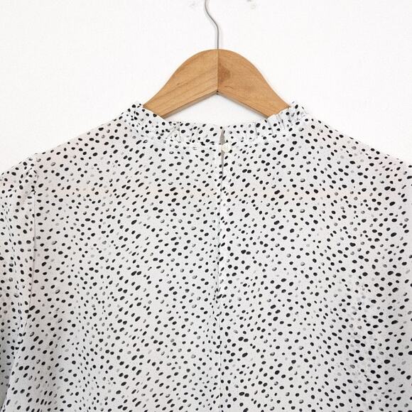 Maison d’ Amélie White & Black Dotted Ruffle Trim Blouse Size L - Picture 4 of 8